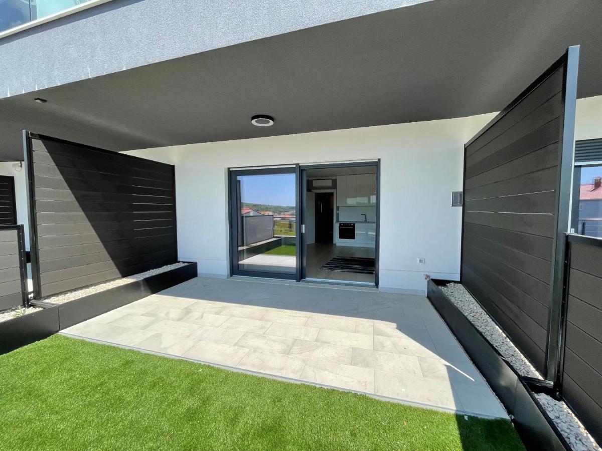 Lux Nanea Apartment كرك المظهر الخارجي الصورة